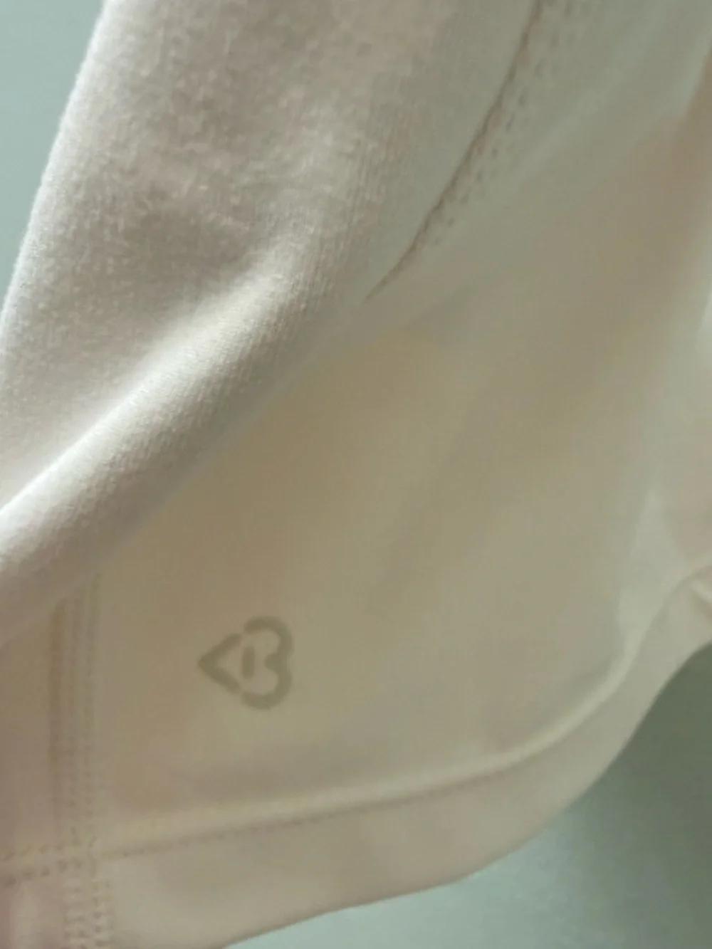 BLOGLILATES Activewear Top - Picture 2 of 4